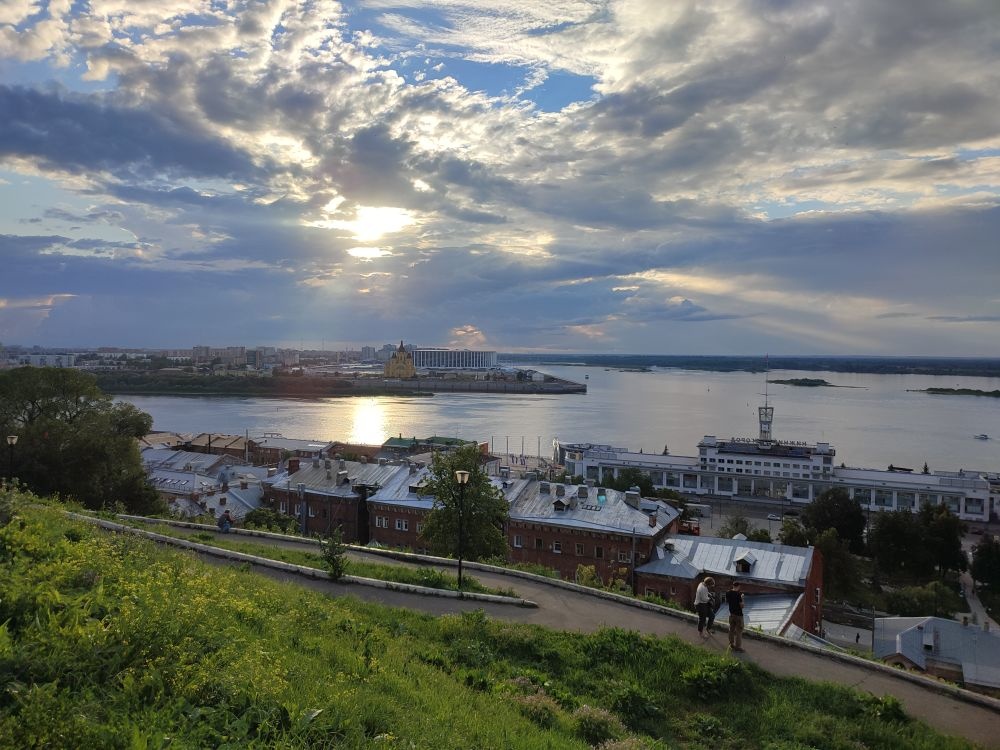 Эксперт по недвижимости: «За среднюю зарплату в Нижнем Новгороде можно купить разве что несколько квадратных сантиметров площади»
